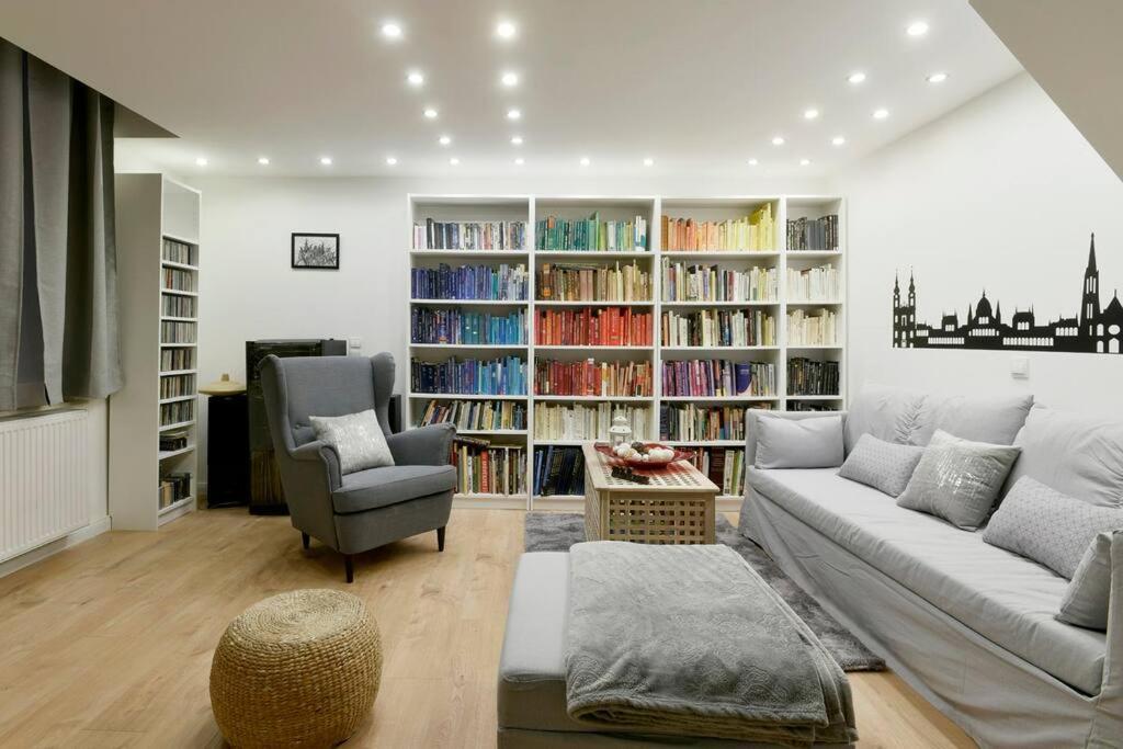 Apartamento Downtown Island Of Peace By Nw Budapest Exterior foto
